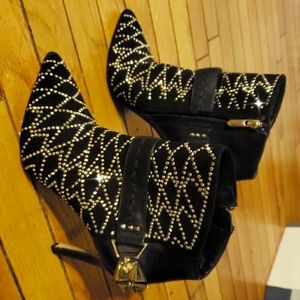 Sexy studded Sam Edelman booties- size 6.5
